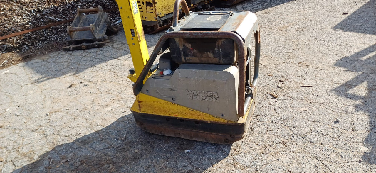 WACKER NEUSON DPU 6555 - Talajtömörítő: 1 kép. WACKER NEUSON DPU 6555 - Talajtömörítő: 1 kép.