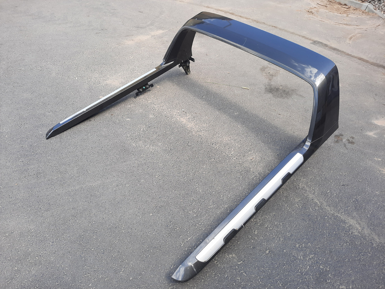 Ford Ranger - Karosszéria és külső - Autó: 1 kép. Ford Ranger - Karosszéria és külső - Autó: 1 kép.