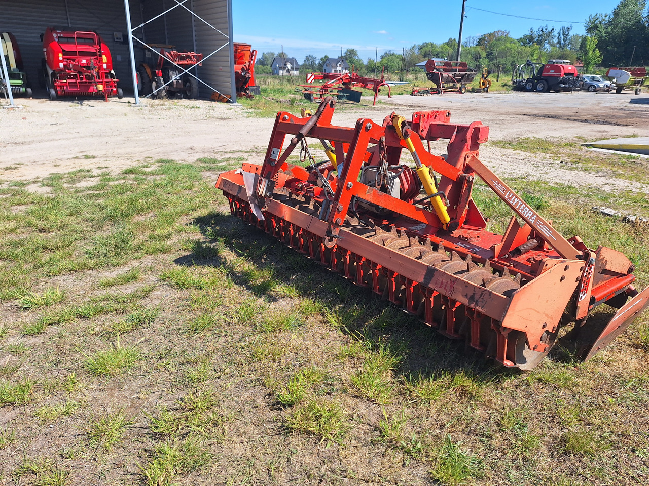 Inna AH523 - Borona: 5 kép. Inna AH523 - Borona: 5 kép.