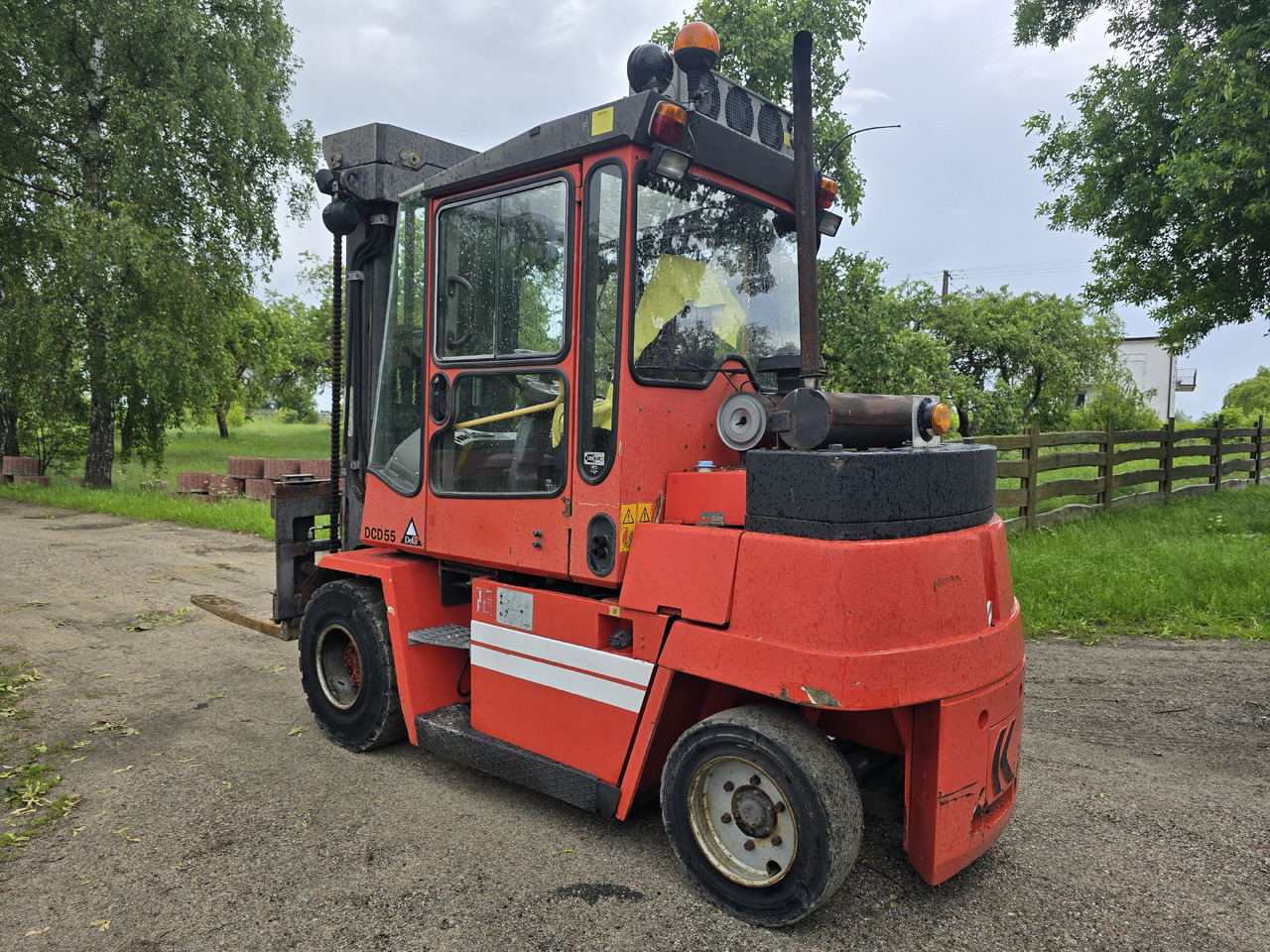Kalmar DCD 55-6 Triplex - Dízel targonca: 5 kép. Kalmar DCD 55-6 Triplex - Dízel targonca: 5 kép.