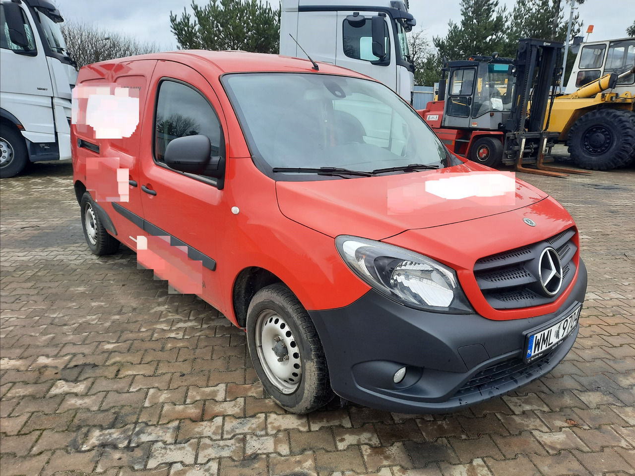 Mercedes-benz Citan - Autó: 2 kép. Mercedes-benz Citan - Autó: 2 kép.