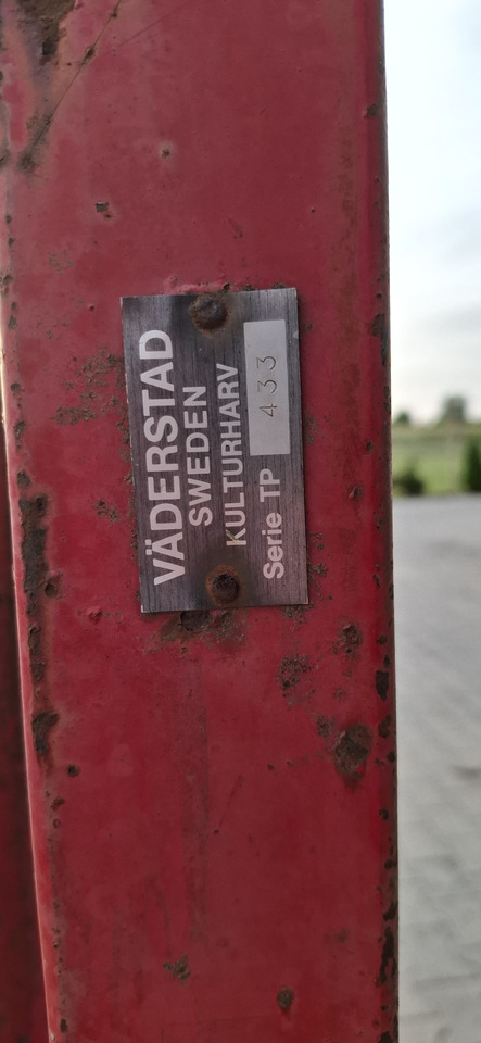 Vaderstadt 3 m - Kultivátor: 3 kép. Vaderstadt 3 m - Kultivátor: 3 kép.