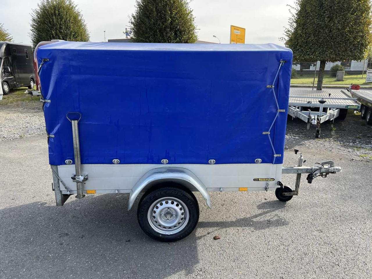 ANSSEMS GT 750 Plane Kastenanhänger ungebremst - Autó utánfutó: 2 kép. ANSSEMS GT 750 Plane Kastenanhänger ungebremst - Autó utánfutó: 2 kép.