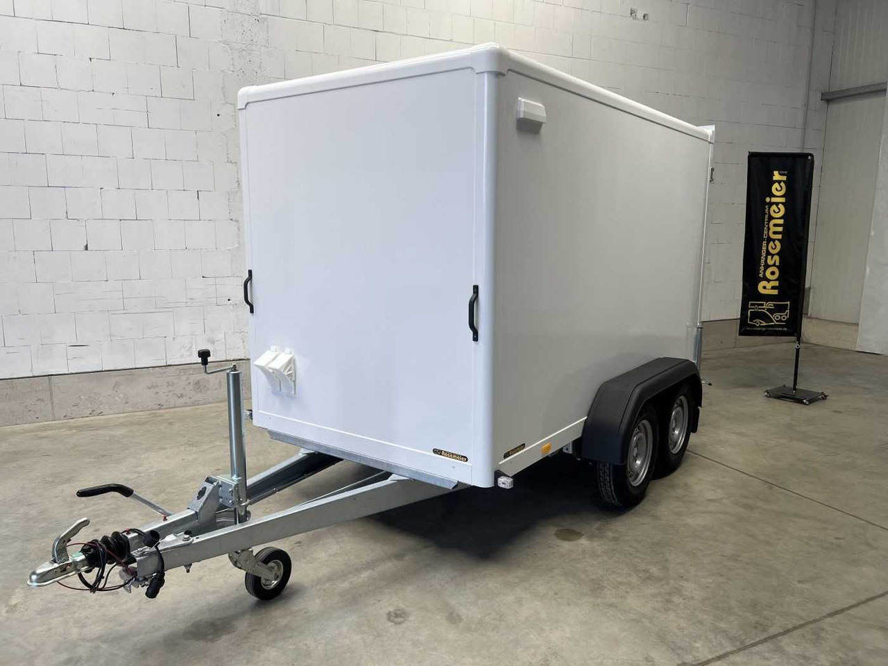 BLYSS FS2030/180HTL Kofferanhänger lízing BLYSS FS2030/180HTL Kofferanhänger: 23 kép.