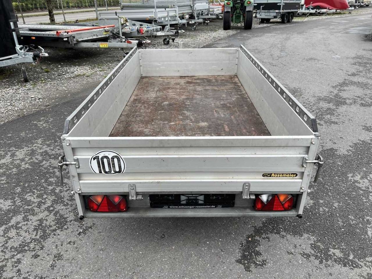 BOECKMANN ALB 2513/13 Kastenanhänger - Autó utánfutó: 4 kép. BOECKMANN ALB 2513/13 Kastenanhänger - Autó utánfutó: 4 kép.