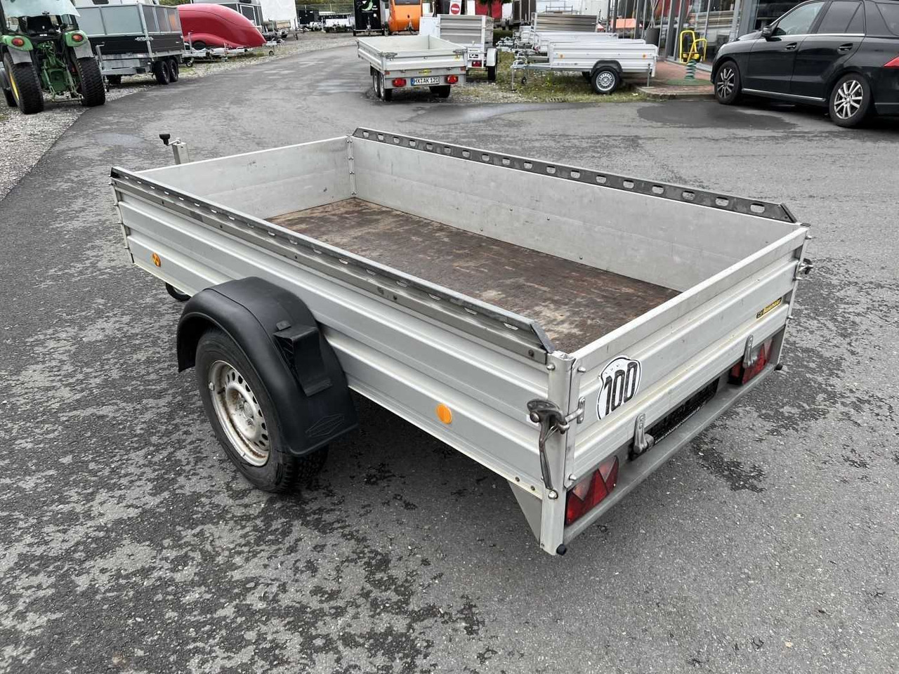 BOECKMANN ALB 2513/13 Kastenanhänger - Autó utánfutó: 5 kép. BOECKMANN ALB 2513/13 Kastenanhänger - Autó utánfutó: 5 kép.