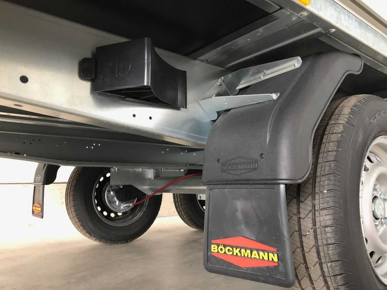 Új Platós pótkocsi BOECKMANN HL-AL 3218/27 Eco XXL Hochlader: 16 kép.