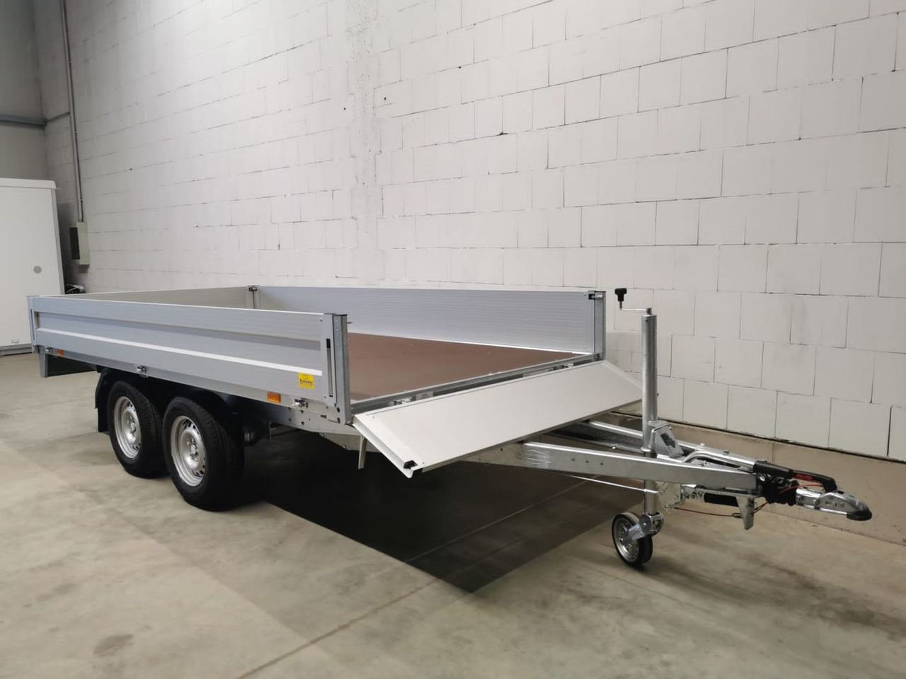 BOECKMANN HL-AL 3718/27 Eco XXL Hochlader - Platós pótkocsi: 4 kép. BOECKMANN HL-AL 3718/27 Eco XXL Hochlader - Platós pótkocsi: 4 kép.