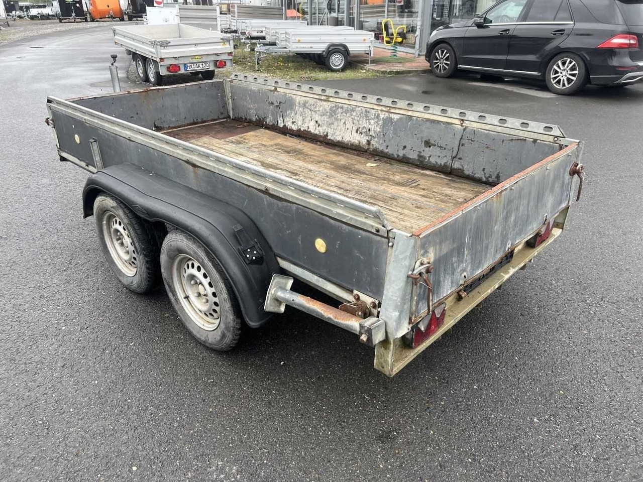 BOECKMANN HT 3015/27 Kastenanhänger gebremst - Autó utánfutó: 5 kép. BOECKMANN HT 3015/27 Kastenanhänger gebremst - Autó utánfutó: 5 kép.