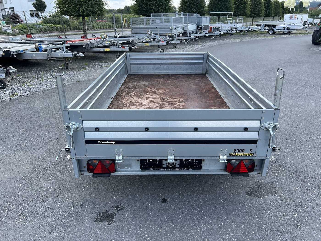 BRENDERUP B06 Kastenanhänger gebremst - Autó utánfutó: 4 kép. BRENDERUP B06 Kastenanhänger gebremst - Autó utánfutó: 4 kép.