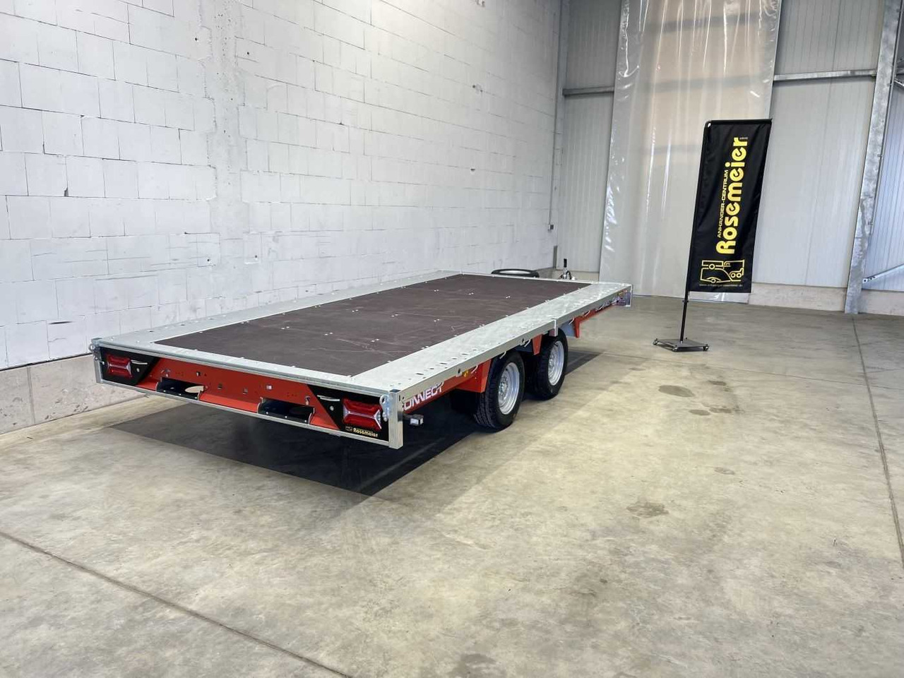 BRIAN_JAMES Connect 476-4021-35-2-12 Autotransporter - Pótkocsi autószállító: 2 kép. BRIAN_JAMES Connect 476-4021-35-2-12 Autotransporter - Pótkocsi autószállító: 2 kép.