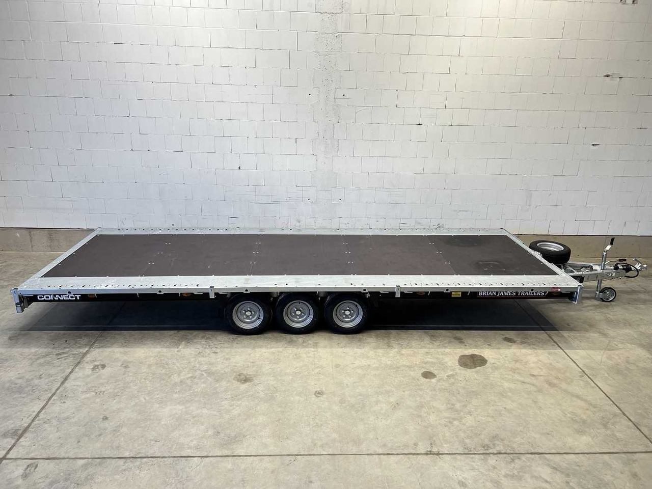 BRIAN_JAMES Connect 476-6022-35-3-12 Autotransporter - Pótkocsi autószállító: 1 kép. BRIAN_JAMES Connect 476-6022-35-3-12 Autotransporter - Pótkocsi autószállító: 1 kép.