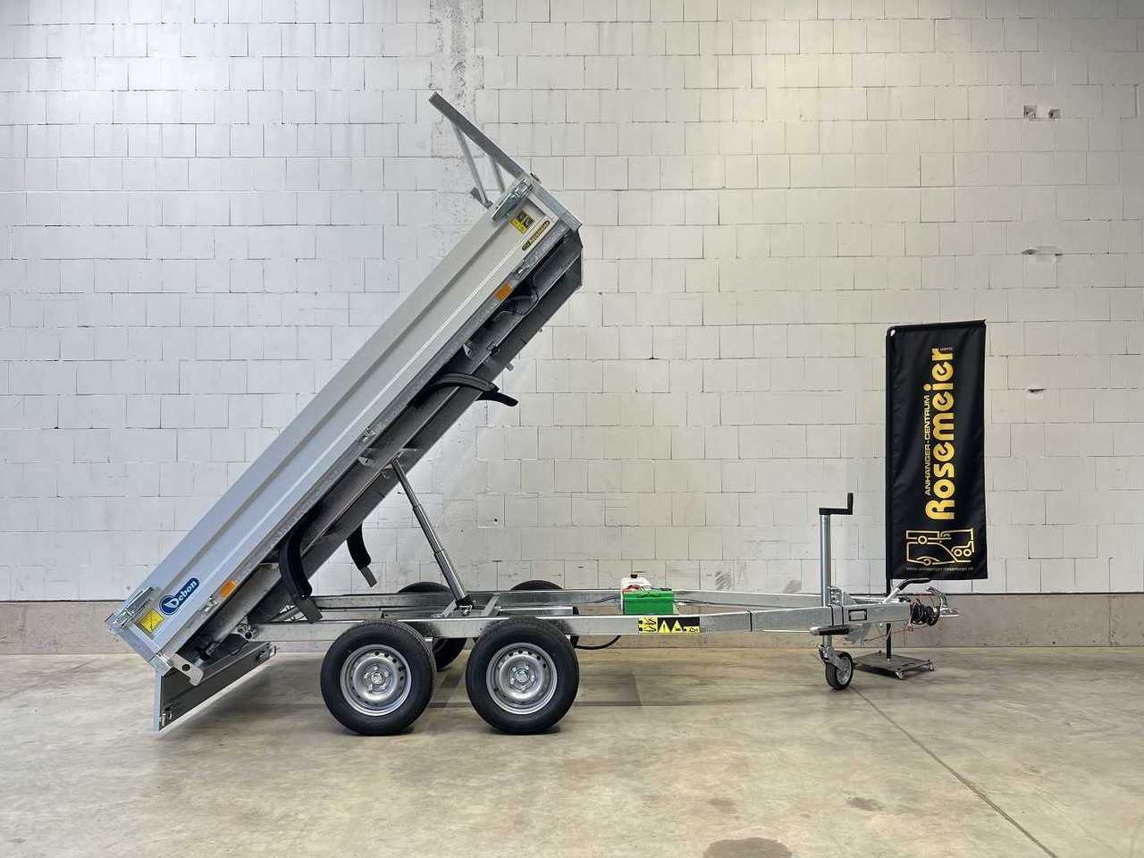 CHEVAL LIBERTE DEBON PW1.2E Lux E-Pumpe Rückwärtskipper - Pótkocsi billenőplatós: 1 kép. CHEVAL LIBERTE DEBON PW1.2E Lux E-Pumpe Rückwärtskipper - Pótkocsi billenőplatós: 1 kép.