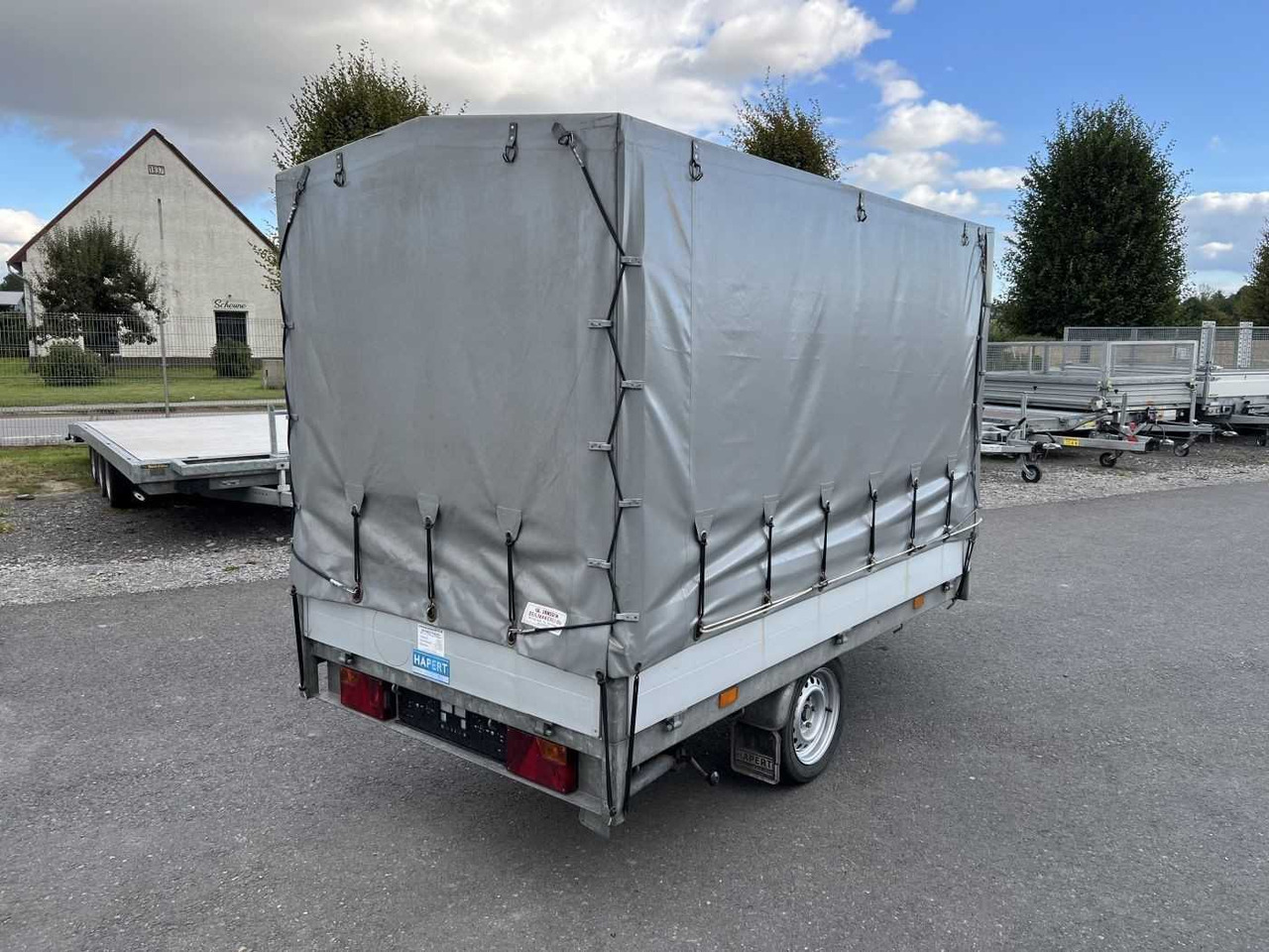 HAPERT Hochlader Plane Hochlader - Autó utánfutó: 3 kép. HAPERT Hochlader Plane Hochlader - Autó utánfutó: 3 kép.