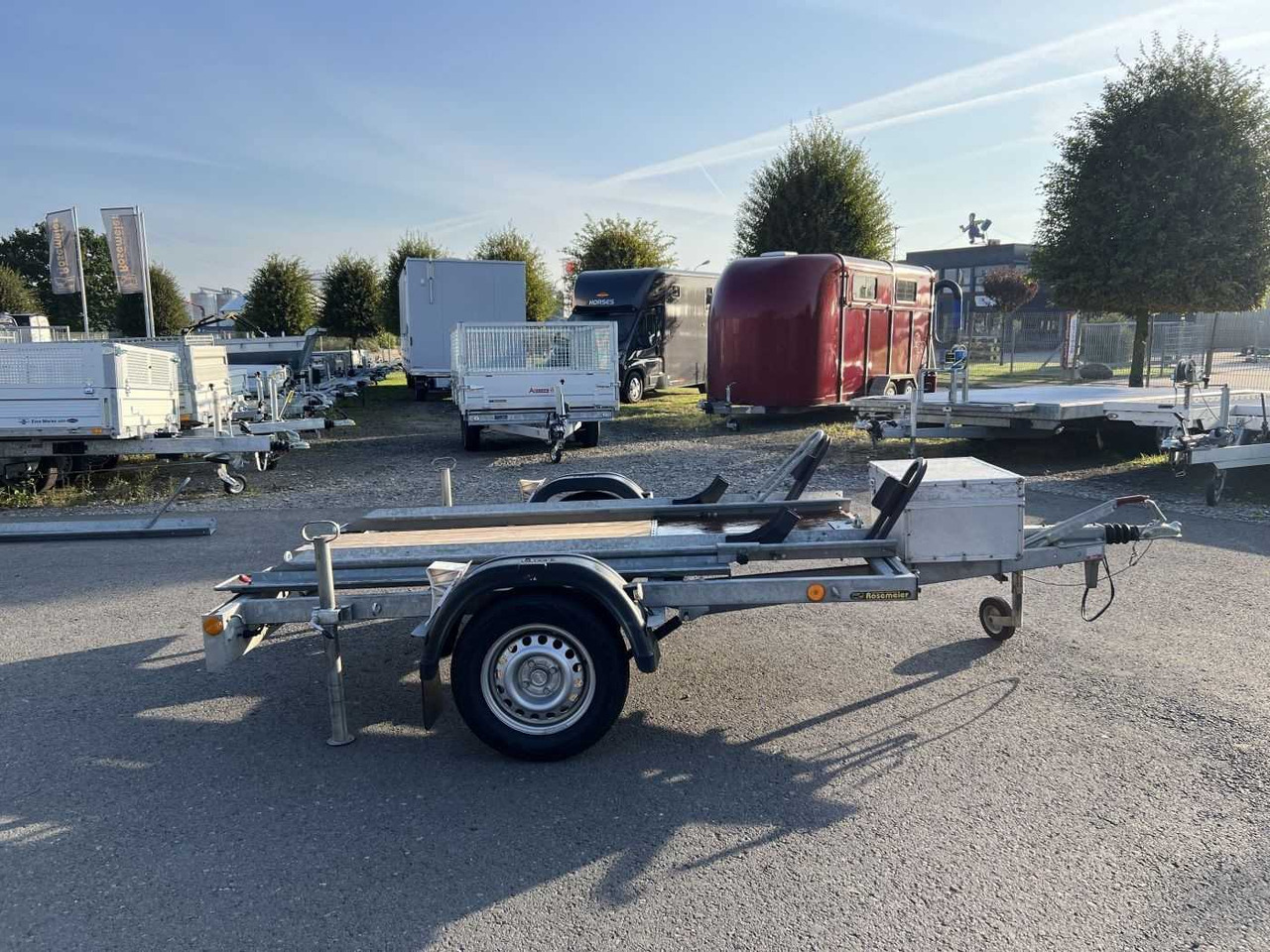 Autó utánfutó PONGRATZ MA 230/16G Motorradanhänger: 13 kép.