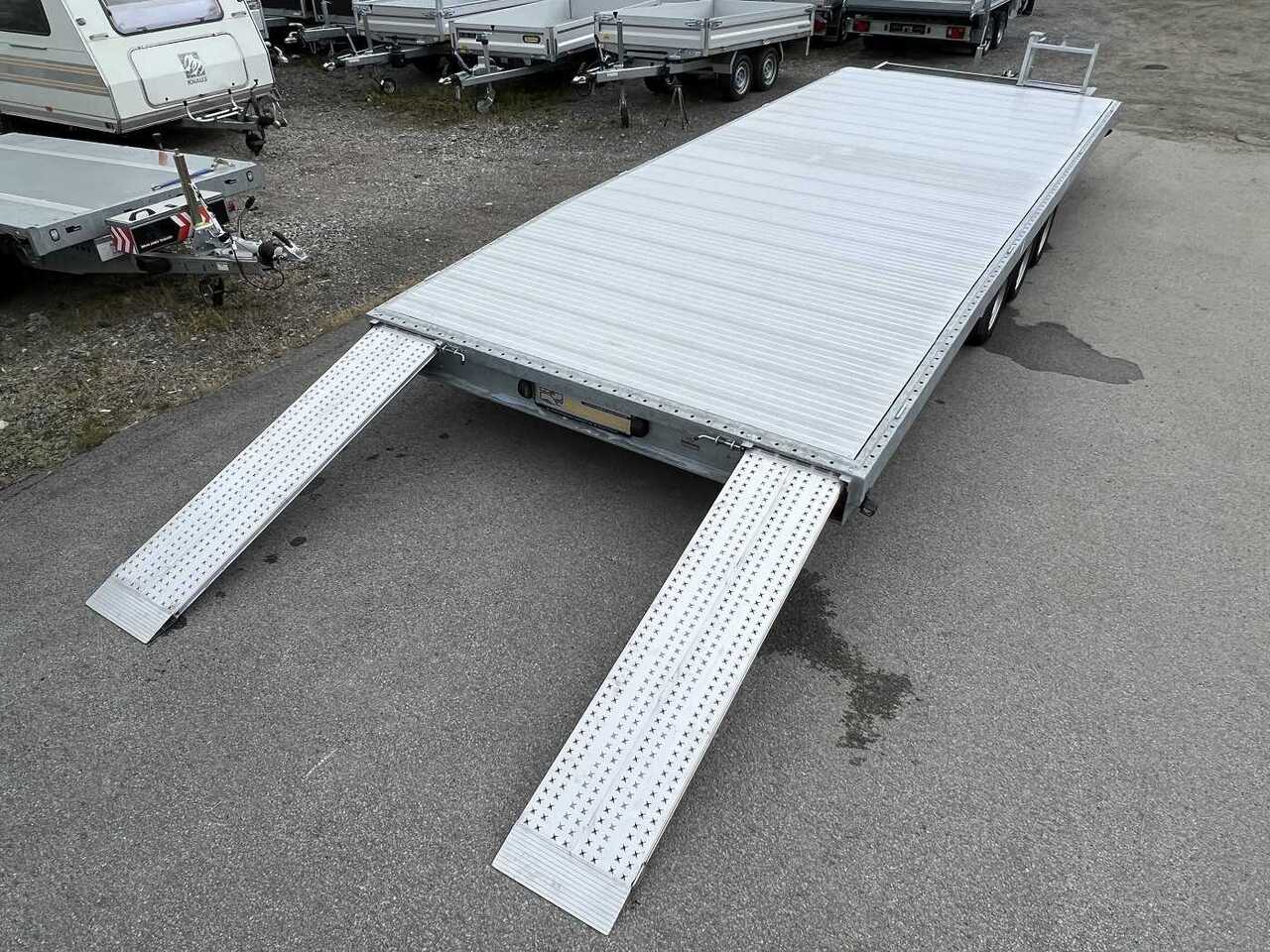 ROSEMEIER Tridem Autotransporter - Pótkocsi autószállító: 4 kép. ROSEMEIER Tridem Autotransporter - Pótkocsi autószállító: 4 kép.