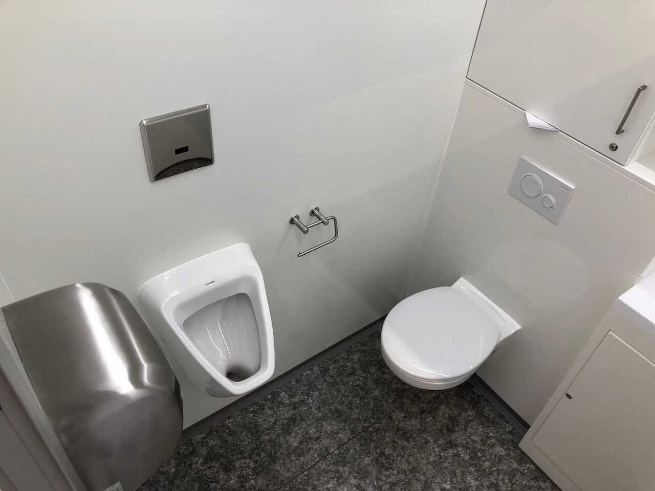 Új Konténerház, Pótkocsi ROSEMEIER VE Badanhänger + separates WC Toilettenanhänger: 16 kép.