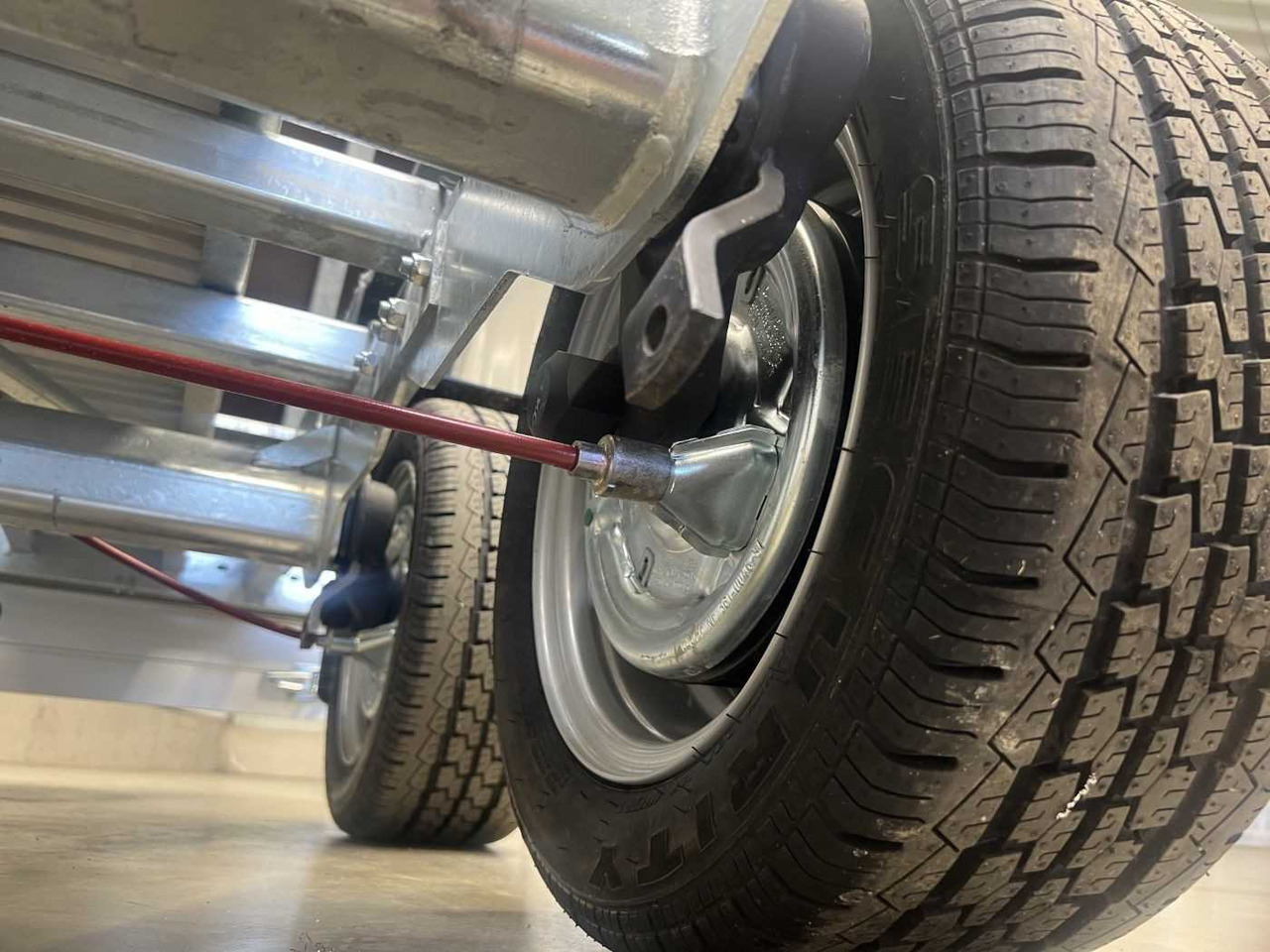 Új Pótkocsi billenőplatós SARIS K3 306 184 3500 2 E Rampen + G Dreiseitenkipper: 24 kép.