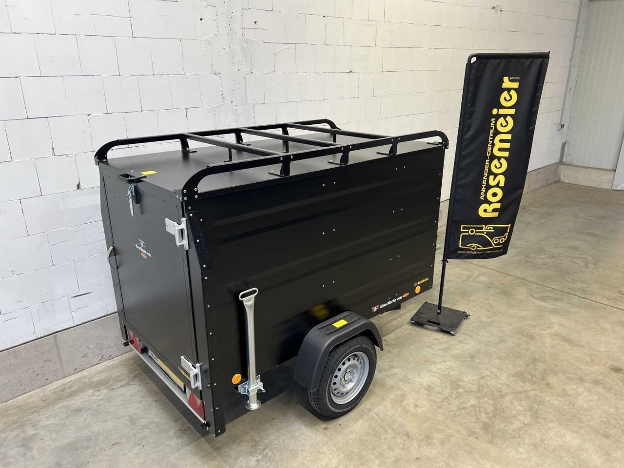 TPV KT-EB2 Plus Deckelanhänger - Autó utánfutó: 4 kép. TPV KT-EB2 Plus Deckelanhänger - Autó utánfutó: 4 kép.