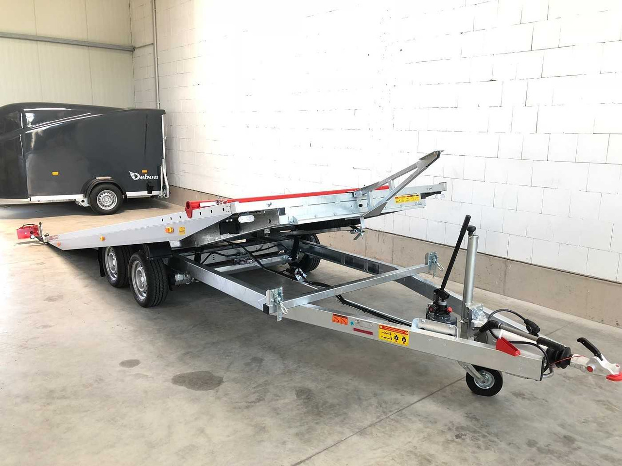 VEZEKO Imola 35.47 Autotransporter - Pótkocsi autószállító: 4 kép. VEZEKO Imola 35.47 Autotransporter - Pótkocsi autószállító: 4 kép.