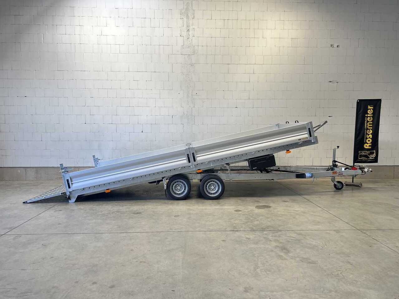 VEZEKO Jumbo W 35.51 Maschinentransporter - Gépszállító utánfutó: 1 kép. VEZEKO Jumbo W 35.51 Maschinentransporter - Gépszállító utánfutó: 1 kép.