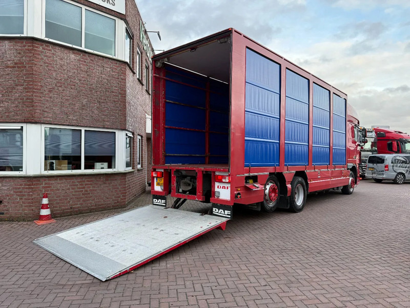 DAF XF105-410 6X FAR / Euro5-ATE / box with lift / NL- Truck - Ponyvás teherautó: 5 kép. DAF XF105-410 6X FAR / Euro5-ATE / box with lift / NL- Truck - Ponyvás teherautó: 5 kép.