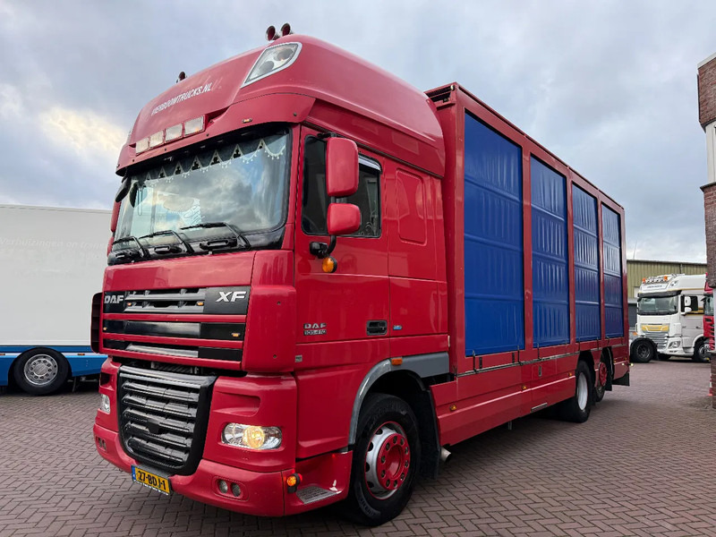 DAF XF105-410 6X FAR / Euro5-ATE / box with lift / NL- Truck - Ponyvás teherautó: 2 kép. DAF XF105-410 6X FAR / Euro5-ATE / box with lift / NL- Truck - Ponyvás teherautó: 2 kép.
