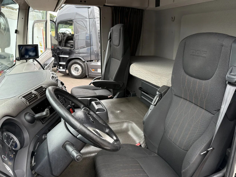 Nyergesvontató DAF CF 410 4X2 SPACECAB EURO6 DISTRIBUTIETREKKER MILIEUZONE DAF ONDERHOUD HOLLAND TRUCK!!!: 11 kép.