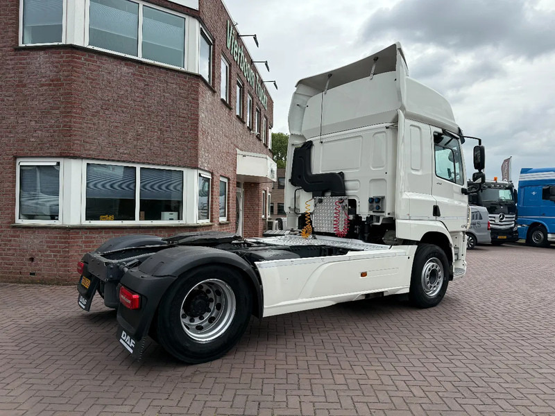 Nyergesvontató DAF CF 410 CF410 4X2 Spacecab - Distributie trekker - Mileuzone - Dealer onderhouden - apk 6-2026: 9 kép.