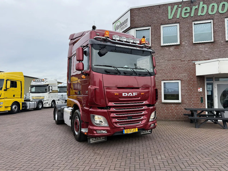 DAF XF XF460 4X2 - Nyergesvontató: 1 kép. DAF XF XF460 4X2 - Nyergesvontató: 1 kép.