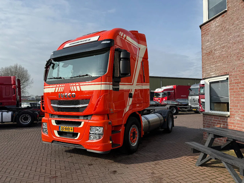 Iveco Stralis 400 Stralis 400 4X2 LNG Retarder 2x Tank Holland Truck TUV 01-2026!!!!!!!! - Nyergesvontató: 2 kép. Iveco Stralis 400 Stralis 400 4X2 LNG Retarder 2x Tank Holland Truck TUV 01-2026!!!!!!!! - Nyergesvontató: 2 kép.