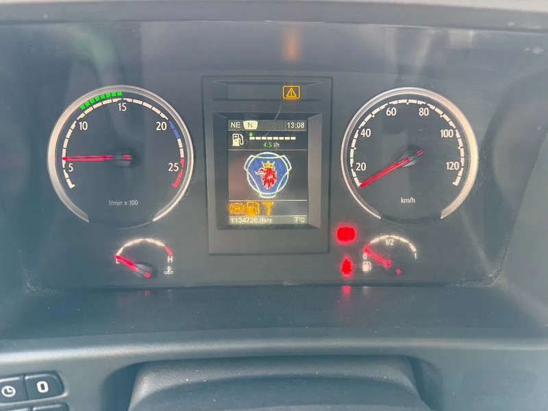 Scania R450 R450 4X2 with Gardner Denver Compressor/Retarder - Nyergesvontató: 5 kép. Scania R450 R450 4X2 with Gardner Denver Compressor/Retarder - Nyergesvontató: 5 kép.