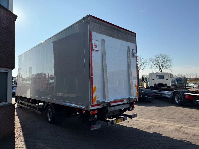 Volvo FL FL 240 4X2 Bakwagen met laadklep (8.05x2.49x2.70) APK 12-2025 NL TRUCK - Dobozos felépítményű teherautó: 5 kép. Volvo FL FL 240 4X2 Bakwagen met laadklep (8.05x2.49x2.70) APK 12-2025 NL TRUCK - Dobozos felépítményű teherautó: 5 kép.
