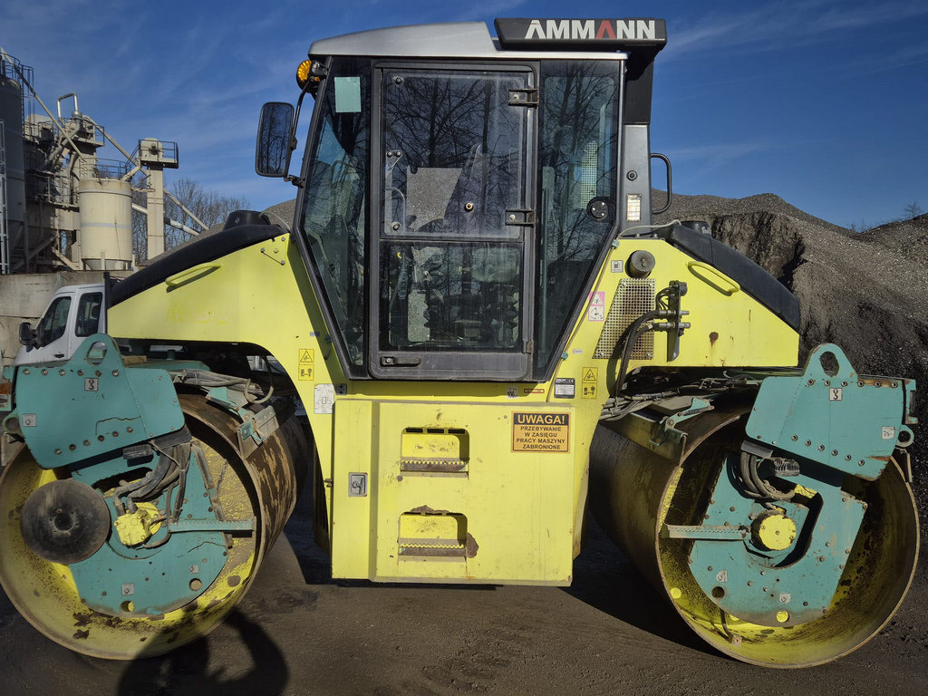 AMMANN AV 95-2 - Úthenger: 1 kép. AMMANN AV 95-2 - Úthenger: 1 kép.