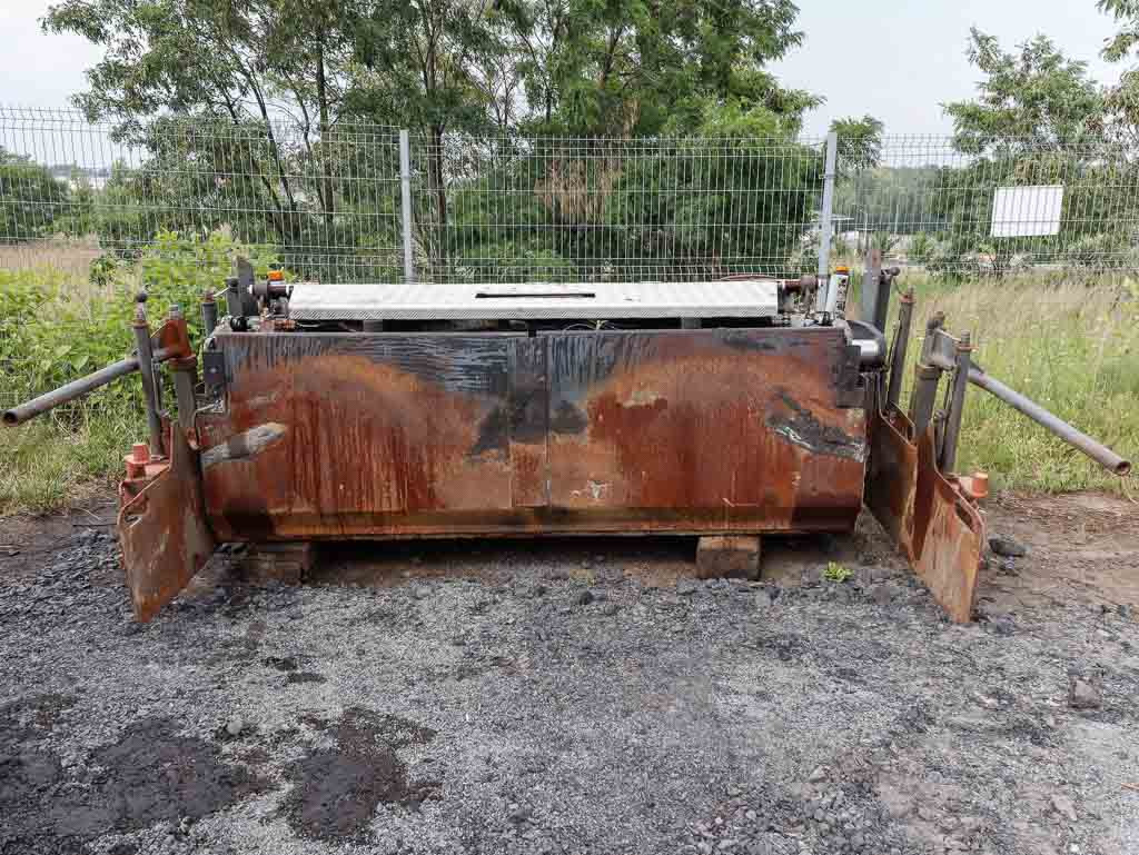 INGERSOLL RAND ABG VB 78 - Útburkológép: 3 kép. INGERSOLL RAND ABG VB 78 - Útburkológép: 3 kép.