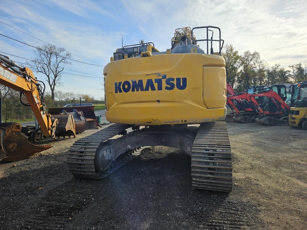 KOMATSU - Lánctalpas kotró: 4 kép. KOMATSU - Lánctalpas kotró: 4 kép.