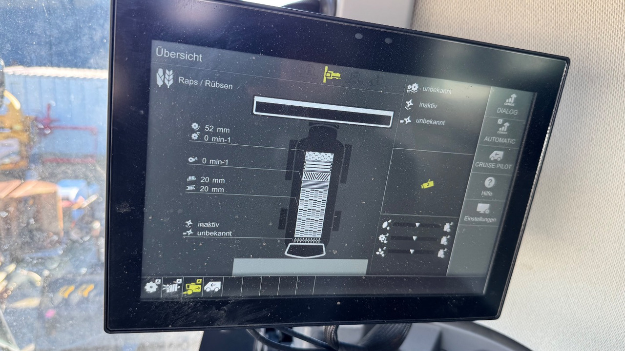 CLAAS Lexion 6900 TerraTrac 890 full Options - Kombájn: 5 kép. CLAAS Lexion 6900 TerraTrac 890 full Options - Kombájn: 5 kép.