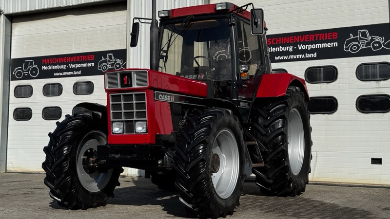 Case IH 1056 XL Oldtimer mit TÜV#top Condition# - Traktor: 1 kép. Case IH 1056 XL Oldtimer mit TÜV#top Condition# - Traktor: 1 kép.