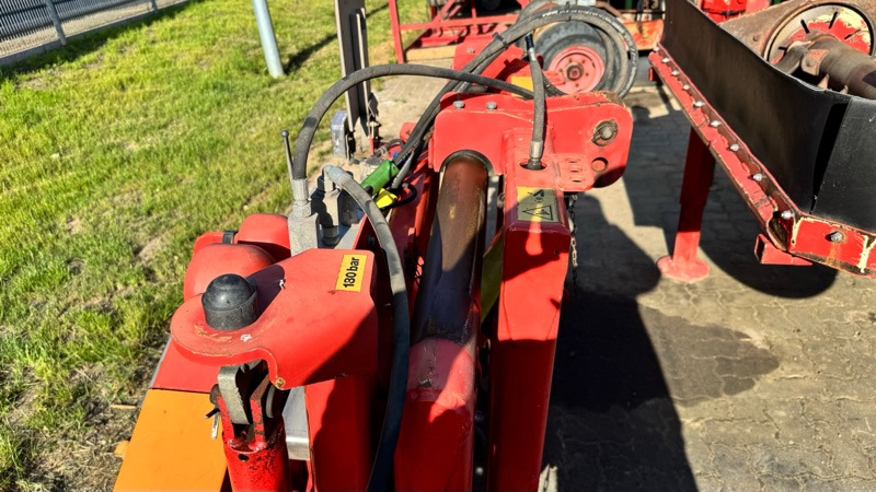 Dücker USM 15 VR4 - Szárzúzó: 4 kép. Dücker USM 15 VR4 - Szárzúzó: 4 kép.