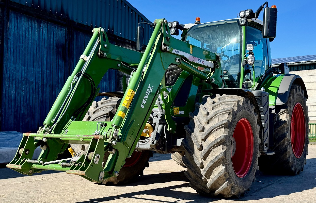 Fendt 722 S4 Profi Frontlader, FZW, RTK ( 718 720 724) - Traktor: 1 kép. Fendt 722 S4 Profi Frontlader, FZW, RTK ( 718 720 724) - Traktor: 1 kép.