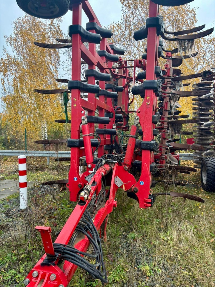 Horsch Tiger 8AS Reifenpacker - Kultivátor: 5 kép. Horsch Tiger 8AS Reifenpacker - Kultivátor: 5 kép.