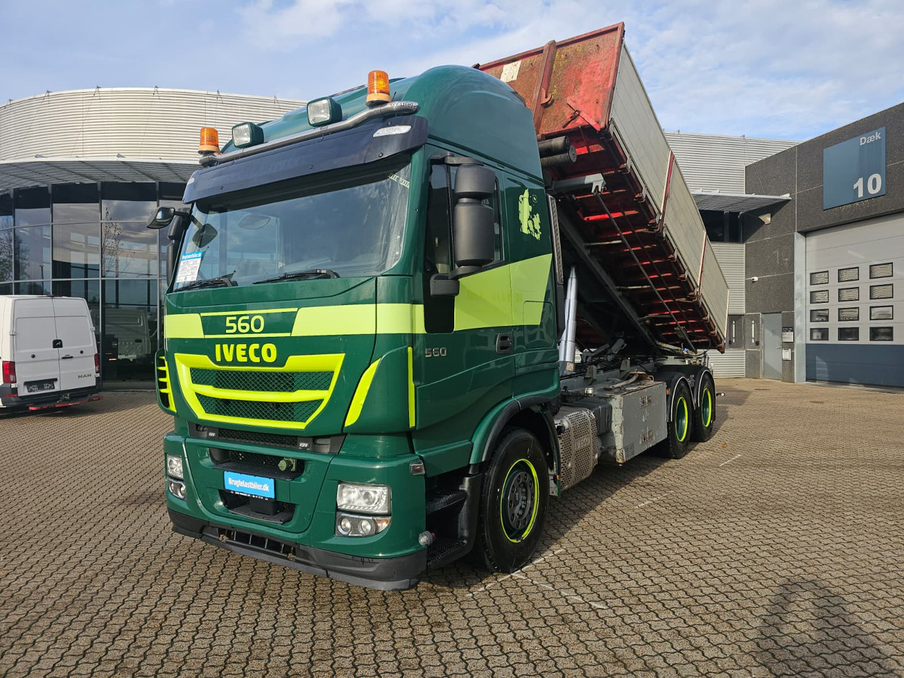 Iveco Stralis 560 6x4 - Cserefelépítményes teherautó: 1 kép. Iveco Stralis 560 6x4 - Cserefelépítményes teherautó: 1 kép.