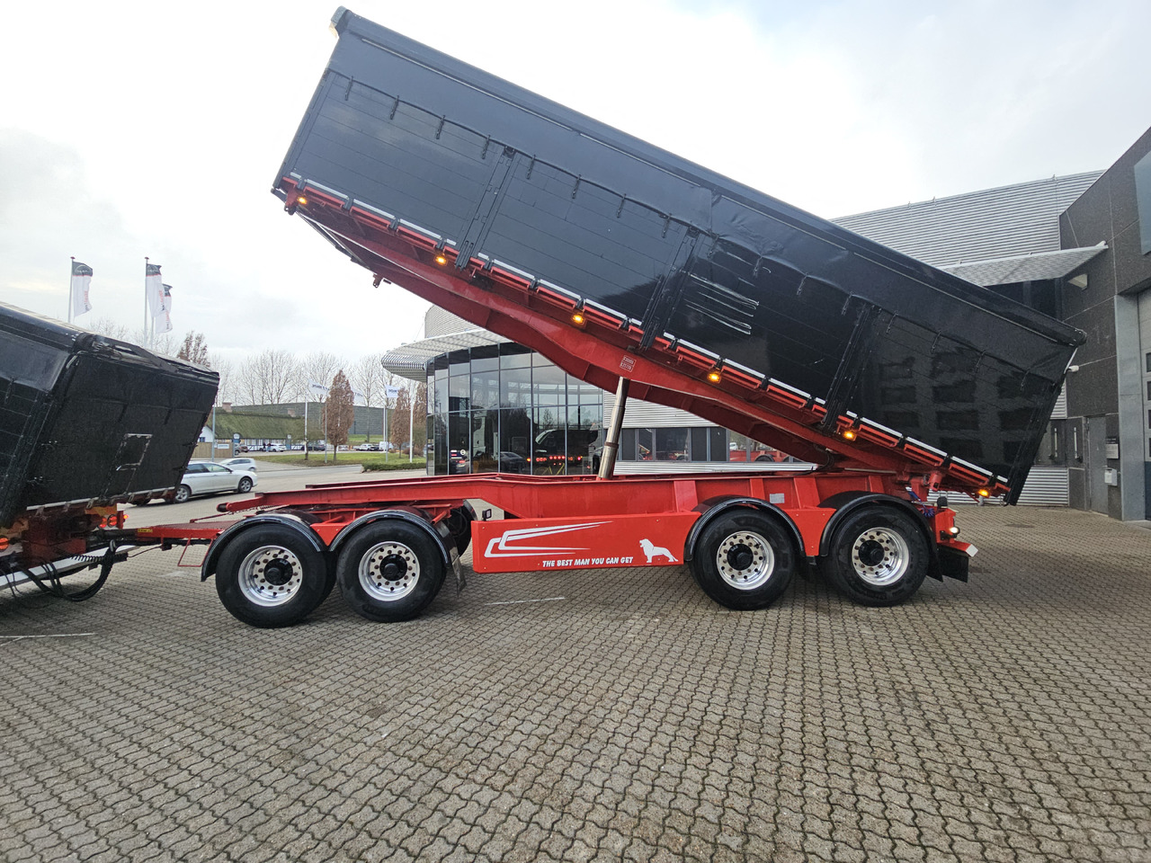 MAN TGX 26.580 Hængertræk - Billenőplatós teherautó: 5 kép. MAN TGX 26.580 Hængertræk - Billenőplatós teherautó: 5 kép.