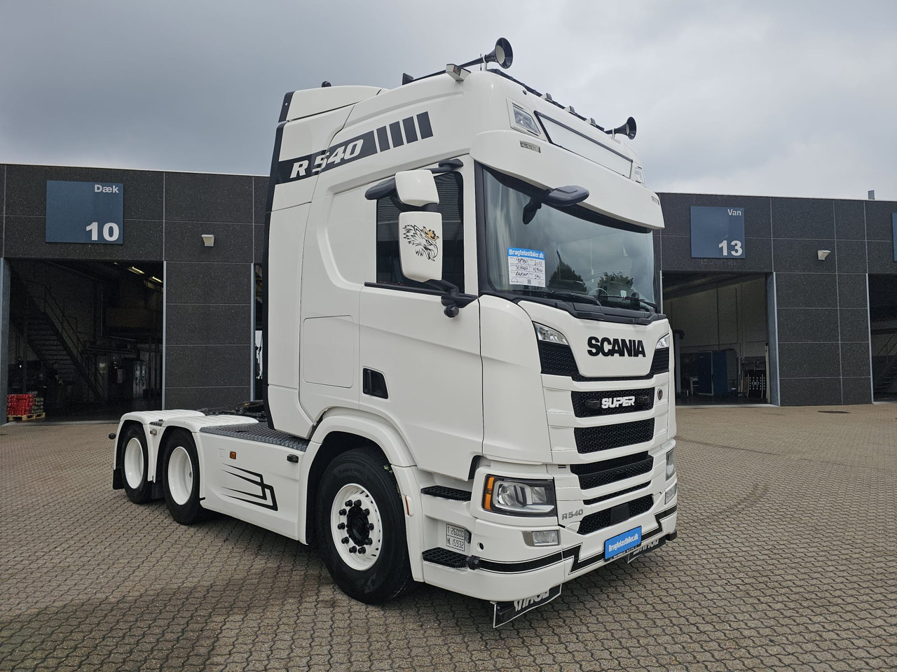 Scania R540 6x2 - Nyergesvontató: 2 kép. Scania R540 6x2 - Nyergesvontató: 2 kép.