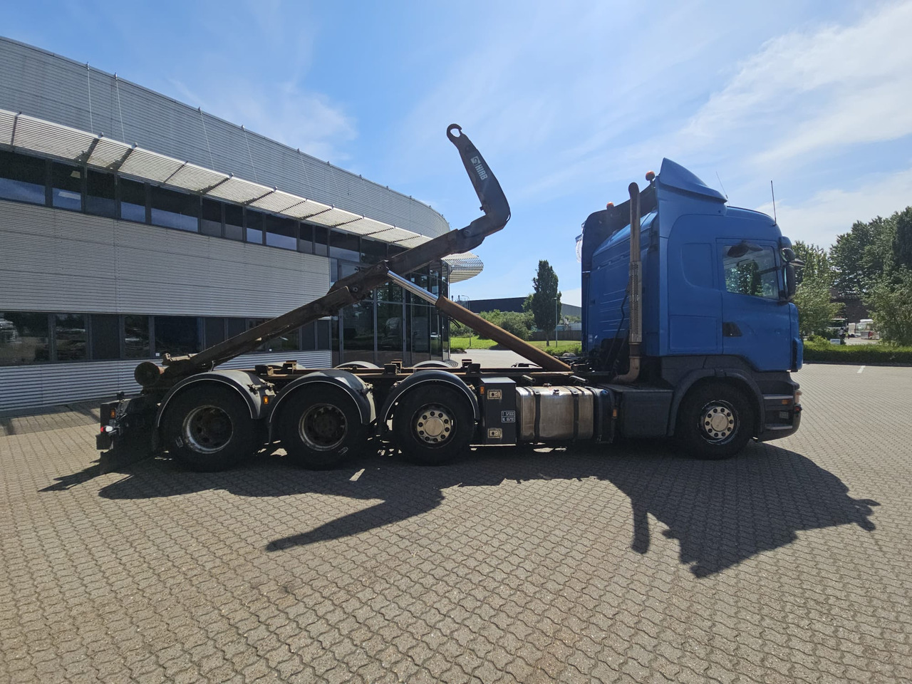 Scania R560 - Horgos rakodó teherautó: 5 kép. Scania R560 - Horgos rakodó teherautó: 5 kép.