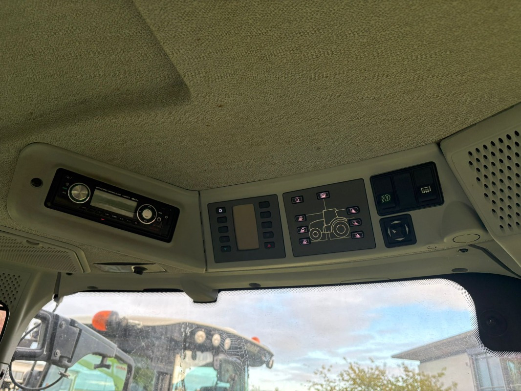 CLAAS Arion 550 CMATIC lízing CLAAS Arion 550 CMATIC: 6 kép. CLAAS Arion 550 CMATIC lízing CLAAS Arion 550 CMATIC: 6 kép.