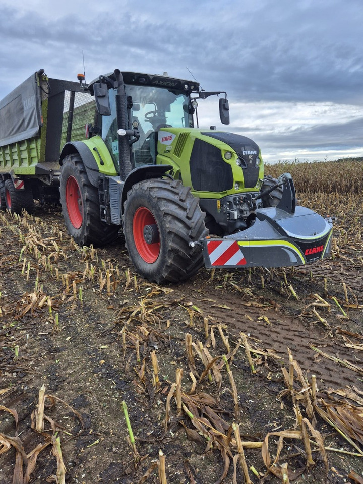 CLAAS Axion 870 - Traktor: 4 kép. CLAAS Axion 870 - Traktor: 4 kép.