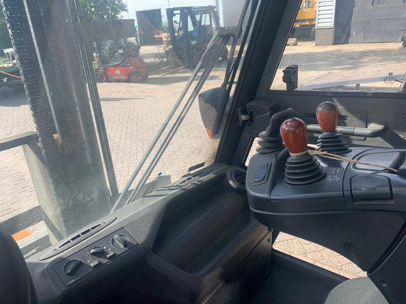Linde H80D-02 - Dízel targonca: 2 kép. Linde H80D-02 - Dízel targonca: 2 kép.
