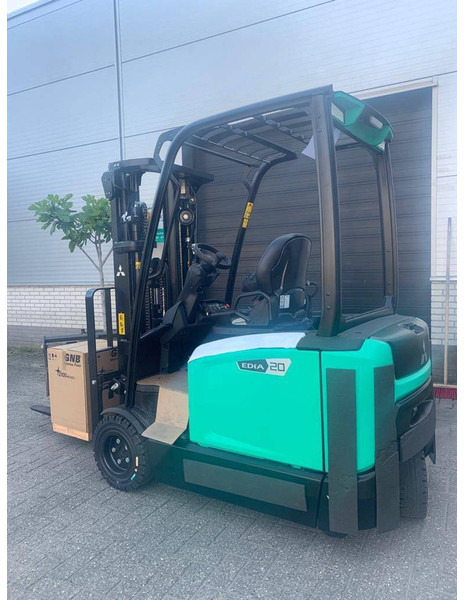 Mitsubishi fb20n2t - Elektromos targonca: 1 kép. Mitsubishi fb20n2t - Elektromos targonca: 1 kép.