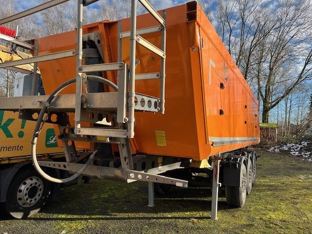 Schmitz Cargobull SKI 24 7,2 Alu Kastenmulde Verschleißboden neu Schmitz Cargobull SKI 24 7,2 Alu Kastenmulde Verschleißboden neu - Félpótkocsi billenőplatós: 4 kép. Schmitz Cargobull SKI 24 7,2 Alu Kastenmulde Verschleißboden neu Schmitz Cargobull SKI 24 7,2 Alu Kastenmulde Verschleißboden neu - Félpótkocsi billenőplatós: 4 kép.